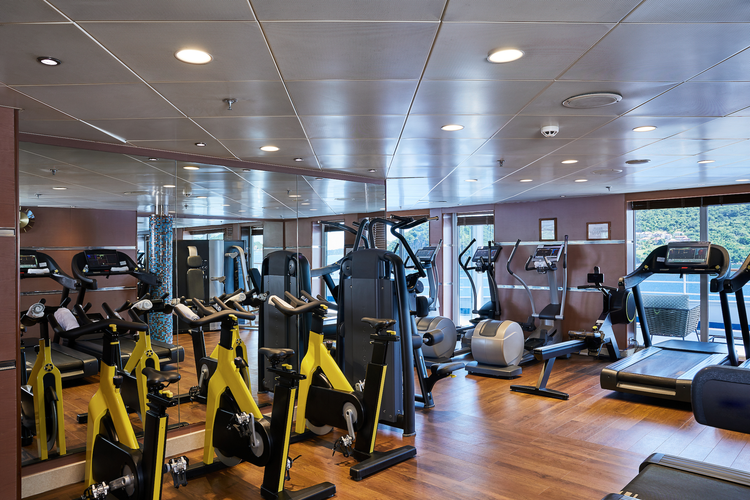 Silversea Cruises - Silver Whisper - Gym Fitness 1.jpg